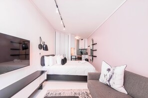 1 bedroom, iron/ironing board, WiFi, bed sheets