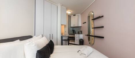 1 makuuhuone, silitysrauta/-lauta, Wi-Fi, vuodevaatteet