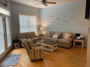 Ferienhaus, Mehrere Betten, Balkon (LAGUNA DRIVE 21083) | Wohnbereich