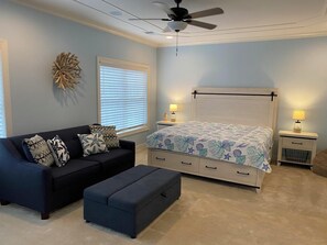 Ferienhaus, Mehrere Betten, Balkon (LAGUNA DRIVE 21083) | 3 Schlafzimmer, individuell dekoriert, individuell eingerichtet