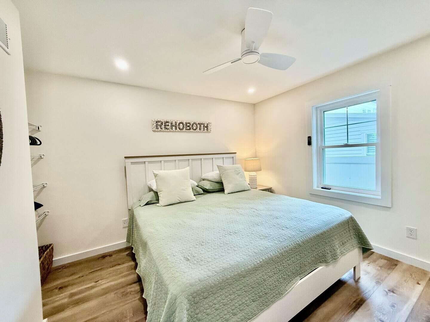 5 bedrooms, individually decorated, individually furnished