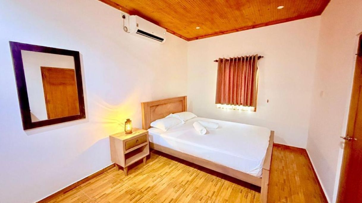 2 habitaciones, tabla de planchar con plancha, wifi y ropa de cama 