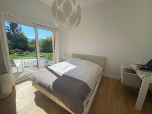 3 bedrooms, iron/ironing board, WiFi, bed sheets - Comfortable house at the foot of the Vercors (Claix)