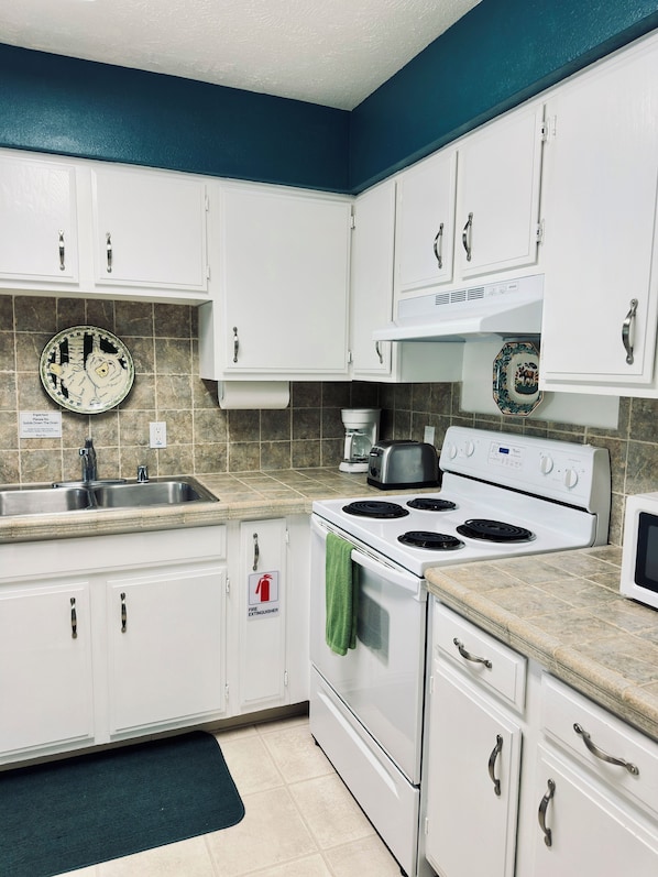 Microwave, oven, stovetop, dishwasher