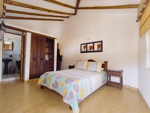 Quarto casal clássico | Wi-Fi de cortesia