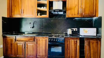 Microwave, oven