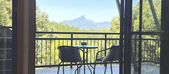 Ecoasis Romantic Chalet Morning Mist
