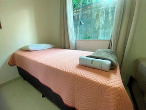 Wifi gratis y ropa de cama