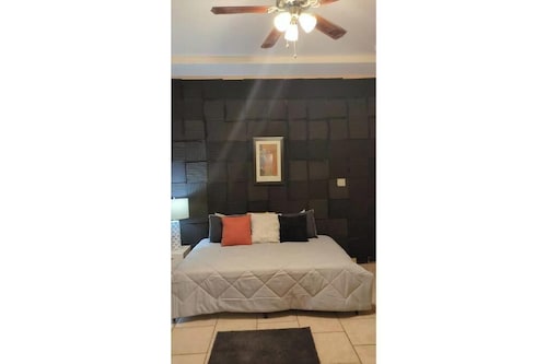 Beautiful private room, garden!