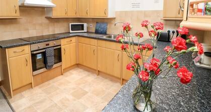 Stylish studio in the heart of Reeth a stones throw from the pubs
