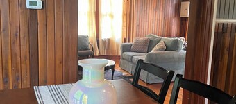 JD's Battle House Bungalow