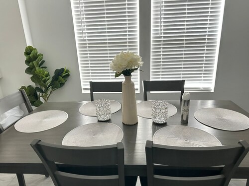 Casa Filmore Your Large Group Retreat in Harlingen   Sleeps 16