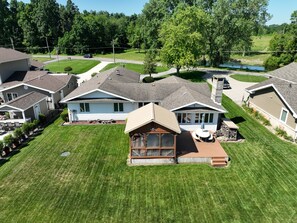 Exterior - Lake James Lake House - 4 Bedroom (Angola)