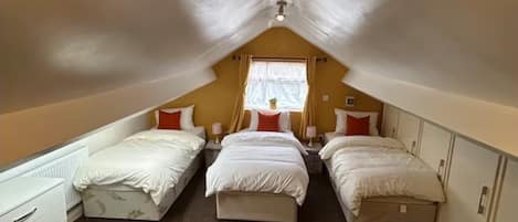 5 chambres, Wi-Fi gratuit, draps fournis