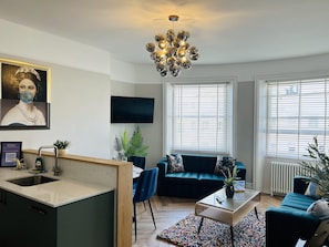 2 bedrooms