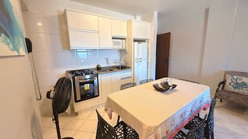 Huoneisto | Yksityinen keittiö | Vedenkeitin, leivänpaahdin