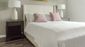 Apartment, 2 Bedrooms | Individually decorated, individually furnished, iron/ironing board