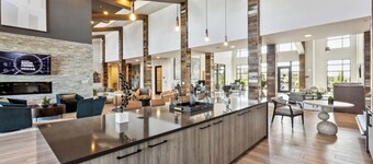 Landing Apartments near Sun City Center and Riverview