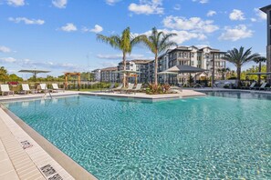 Exterior - Landing Apartments near Sun City Center and Riverview (Wimauma)