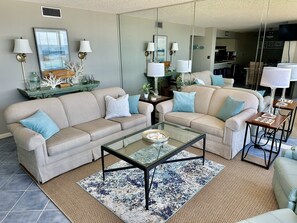 Smart TV, fireplace, DVD player, books