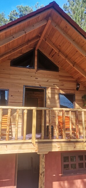 تفاصيل الفندق من الخارج