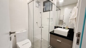 Triple Room | Bilik Mandi