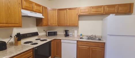 Fridge, microwave, dishwasher, coffee/tea maker