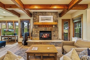 TV, fireplace, table football - Porches 1301 Cottonwood, Luxury Steamboat Springs (Steamboat Springs)