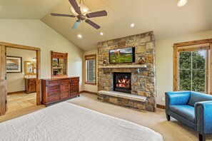 5 soverom, wi-fi (inkludert) og sengetøy