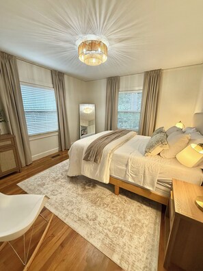 2 slaapkamers, een strijkplank/strijkijzer, wifi, beddengoed