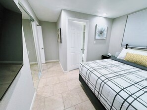 6 chambres, fer et planche à repasser, Wi-Fi, draps fournis