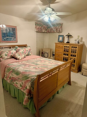 4 Schlafzimmer, Schreibtisch, kostenloses WLAN, Bettwäsche
