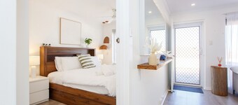 North Beach Nest – Walking Distance to North Beach