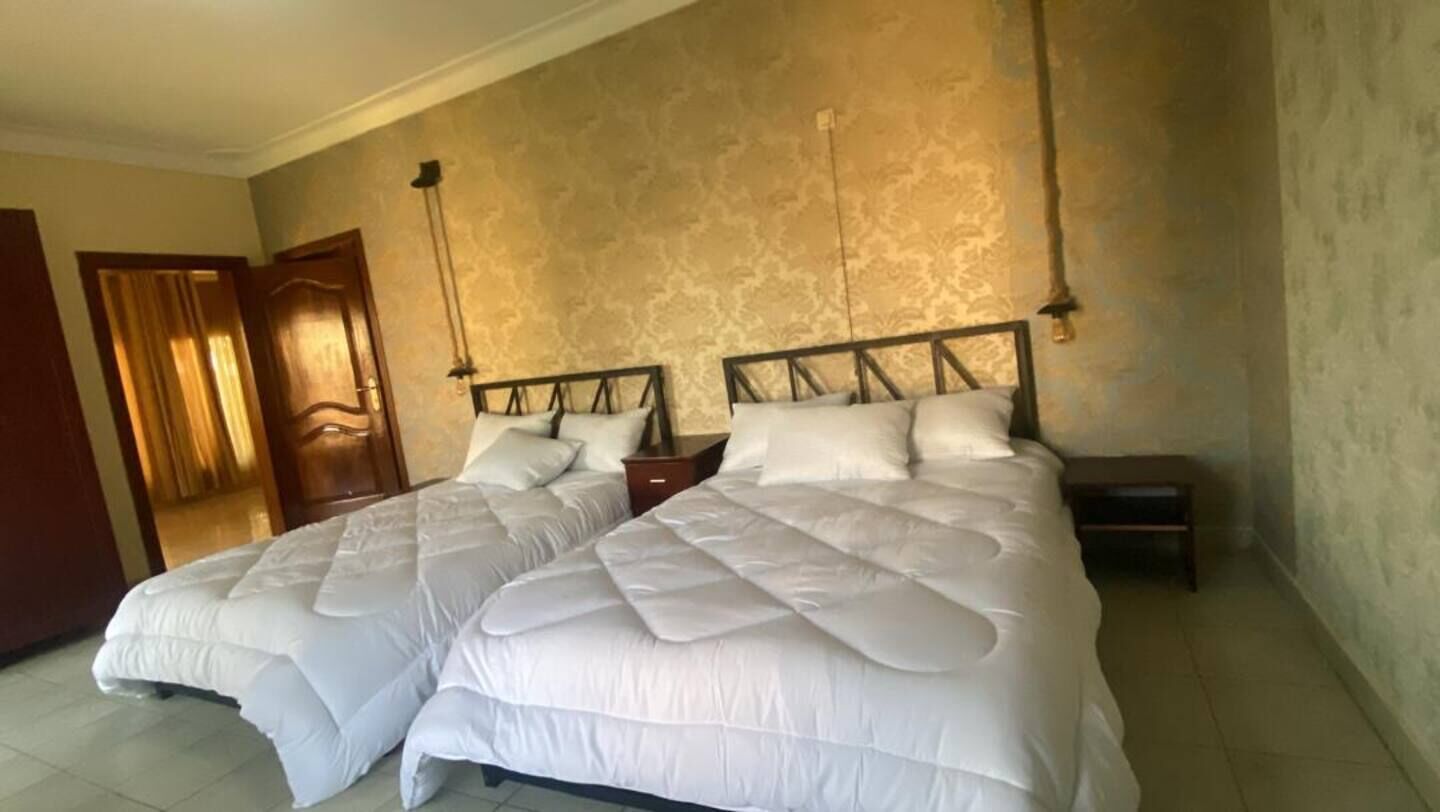 5 多间卧室、WiFi、床单