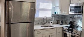 Charming 2-bedroom apartment with WiFi, AC in enchanting Wading River