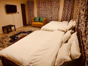 Free WiFi - New Zamrood Holiday Home  (Srinagar)