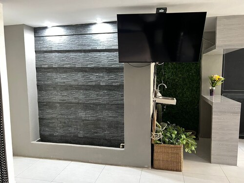 Beautiful apartment 30 meters from the beach! Excellent location in the Port!