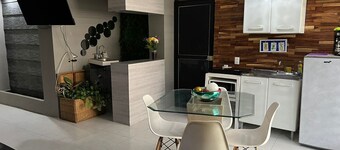 Beautiful apartment 30 meters from the beach! Excellent location in the Port!