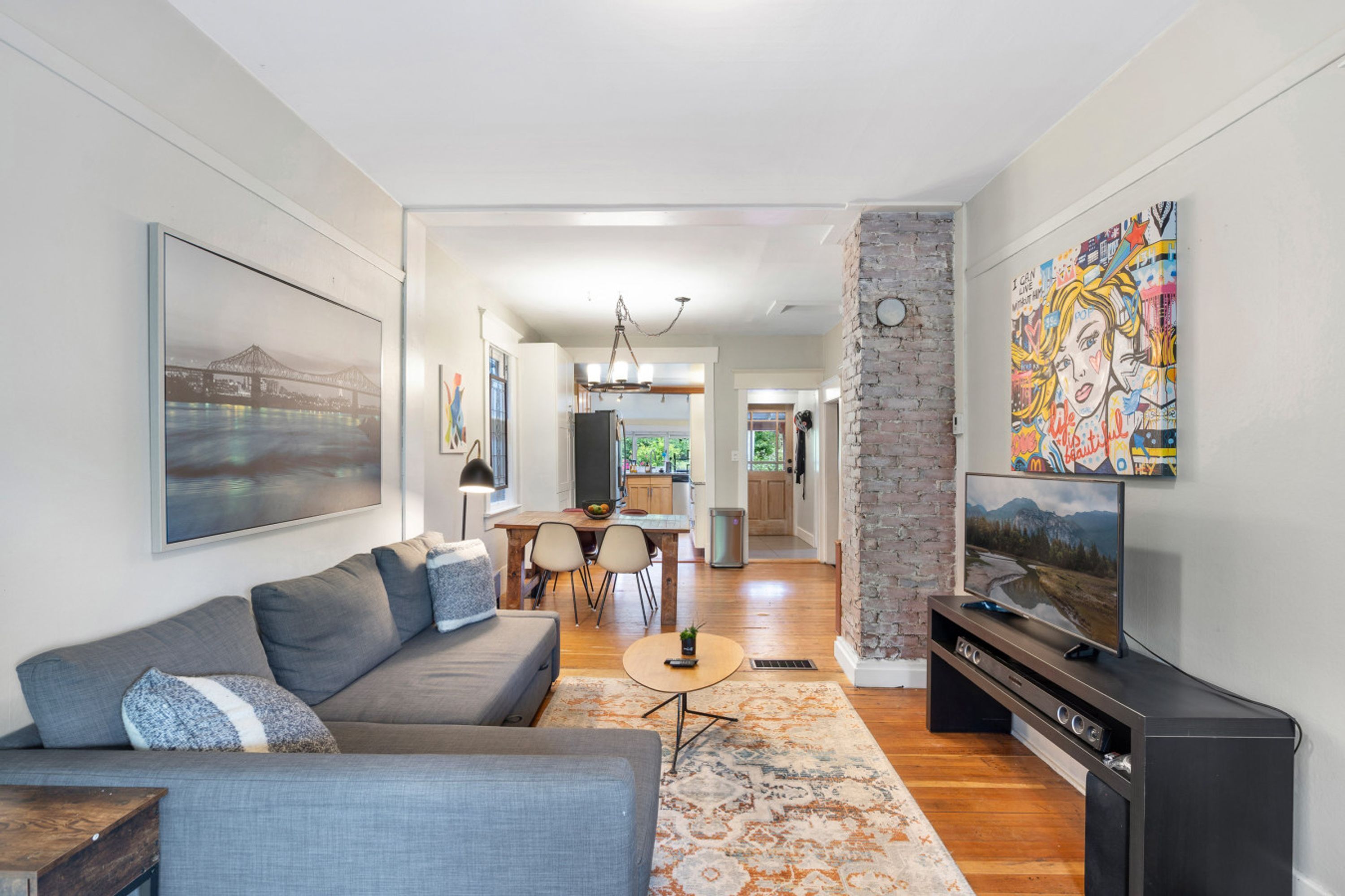 2 bedrooms
