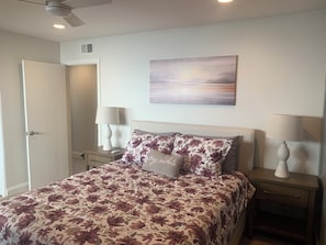 2 slaapkamers, een strijkplank/strijkijzer, wifi, beddengoed