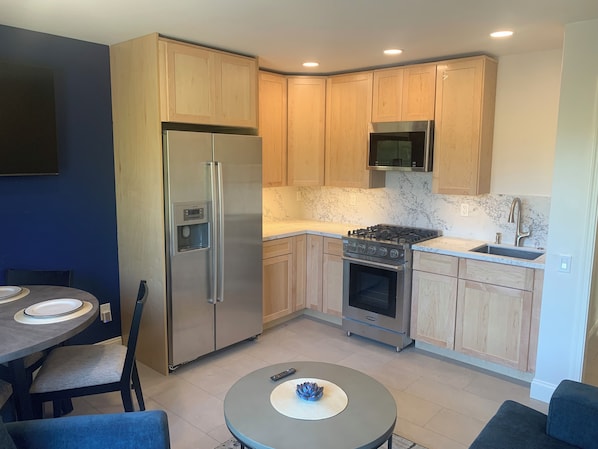 Microwave, oven, stovetop