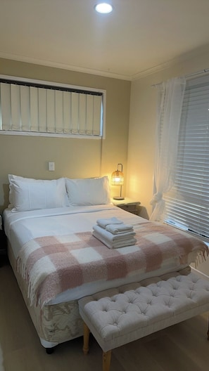 1 bedroom, iron/ironing board, WiFi, bed sheets