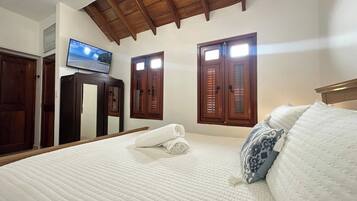 2 habitaciones, tabla de planchar con plancha y wifi gratis