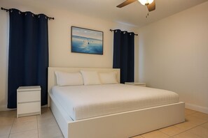 3 bedrooms, iron/ironing board, WiFi, bed sheets