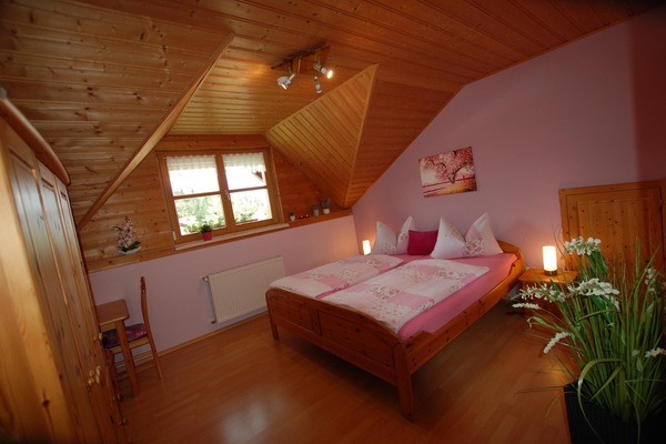 Ferienwohnung-Schlafzimmer 1