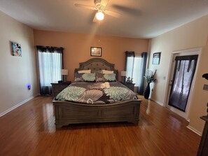 4 bedrooms, iron/ironing board, travel cot, free WiFi