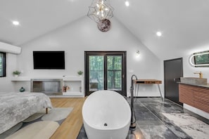 4 chambres, fer et planche Ă repasser, Wi-Fi, draps fournis