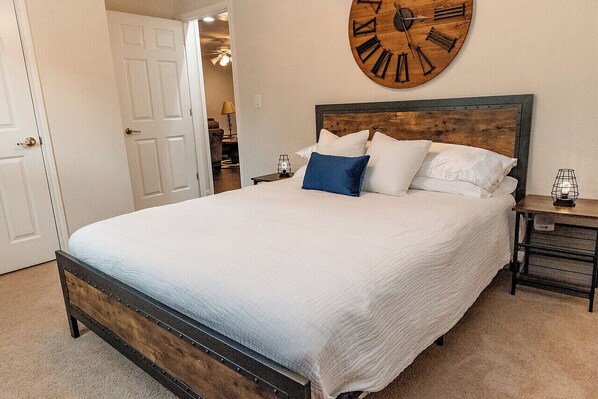 3 bedrooms, iron/ironing board, travel crib, free WiFi