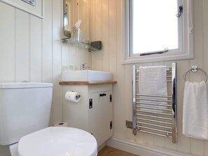 Dusj og hårføner