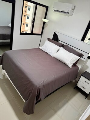 3 bedrooms, WiFi, bed sheets